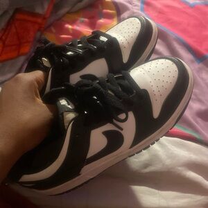 Nike Panda Dunks - Pre Owned 
womens size 6Y!! ( COMES WITH NO BOX)